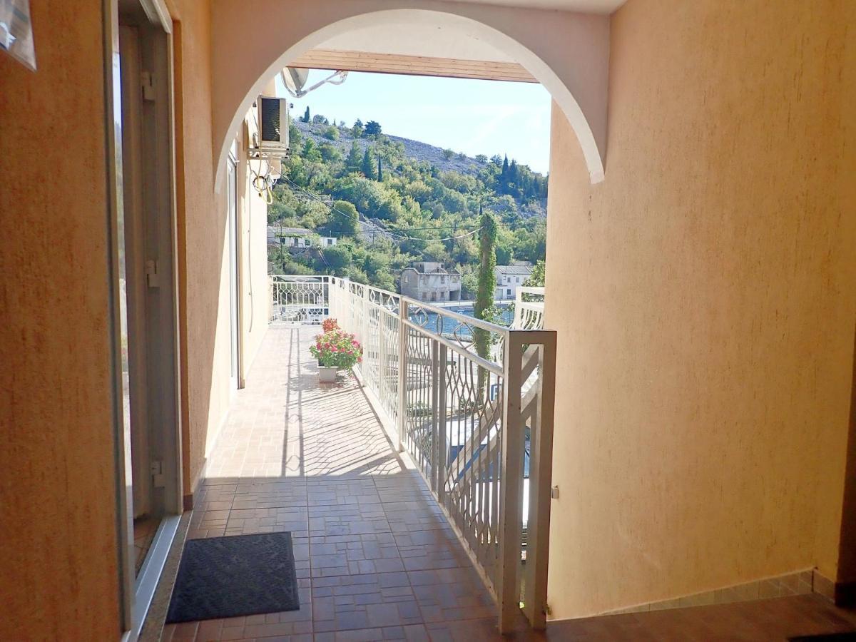 Apartmani Nil Barić Draga エクステリア 写真